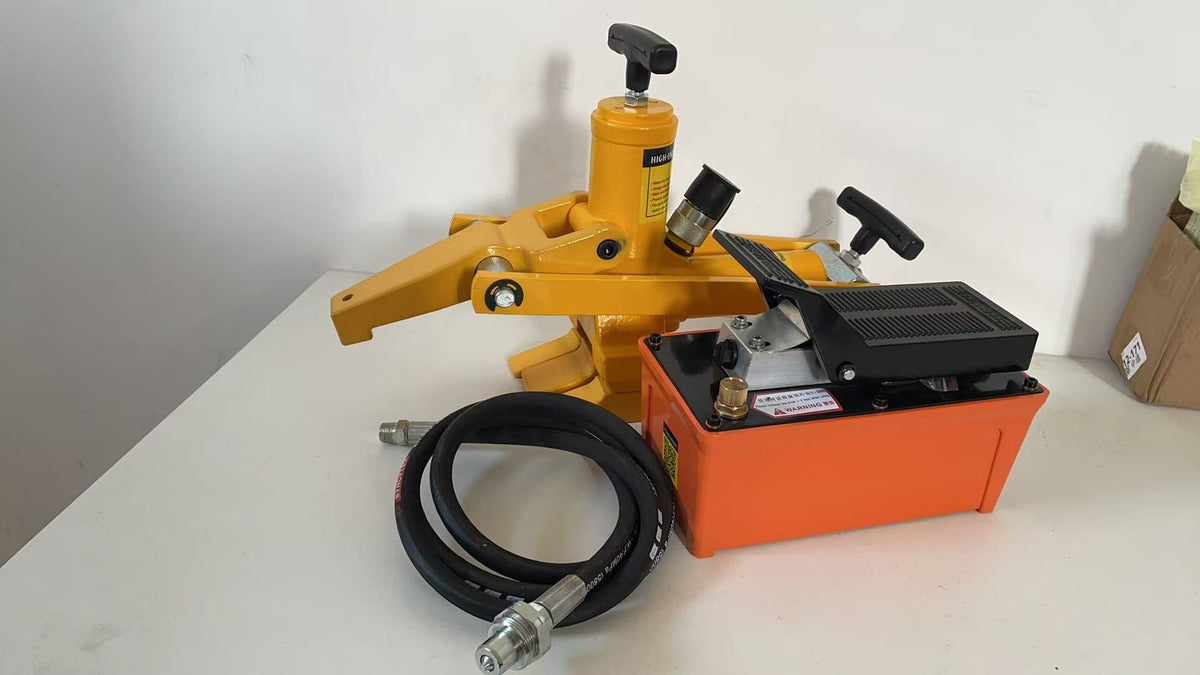 Heavy-Duty Truck & Ag Tire Hydraulic Bead Breaker Kit with 10,000 PSI Foot Pump – SKU: S1181